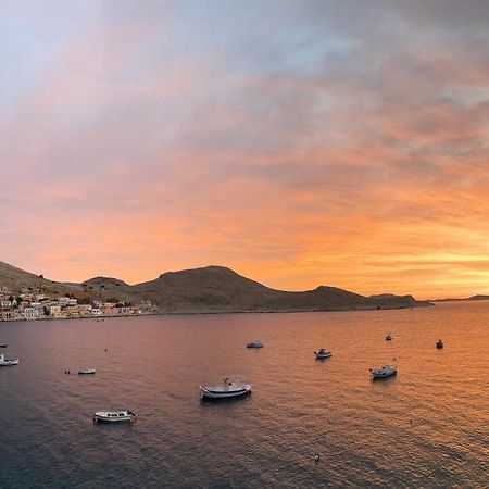 Вилла Casa Porphyra Халки Экстерьер фото